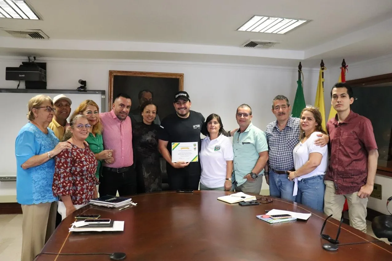 Gobernador Juan Diego Patiño Ochoa es reconocido por su compromiso con las Juntas de Acción Comunal en Pereira