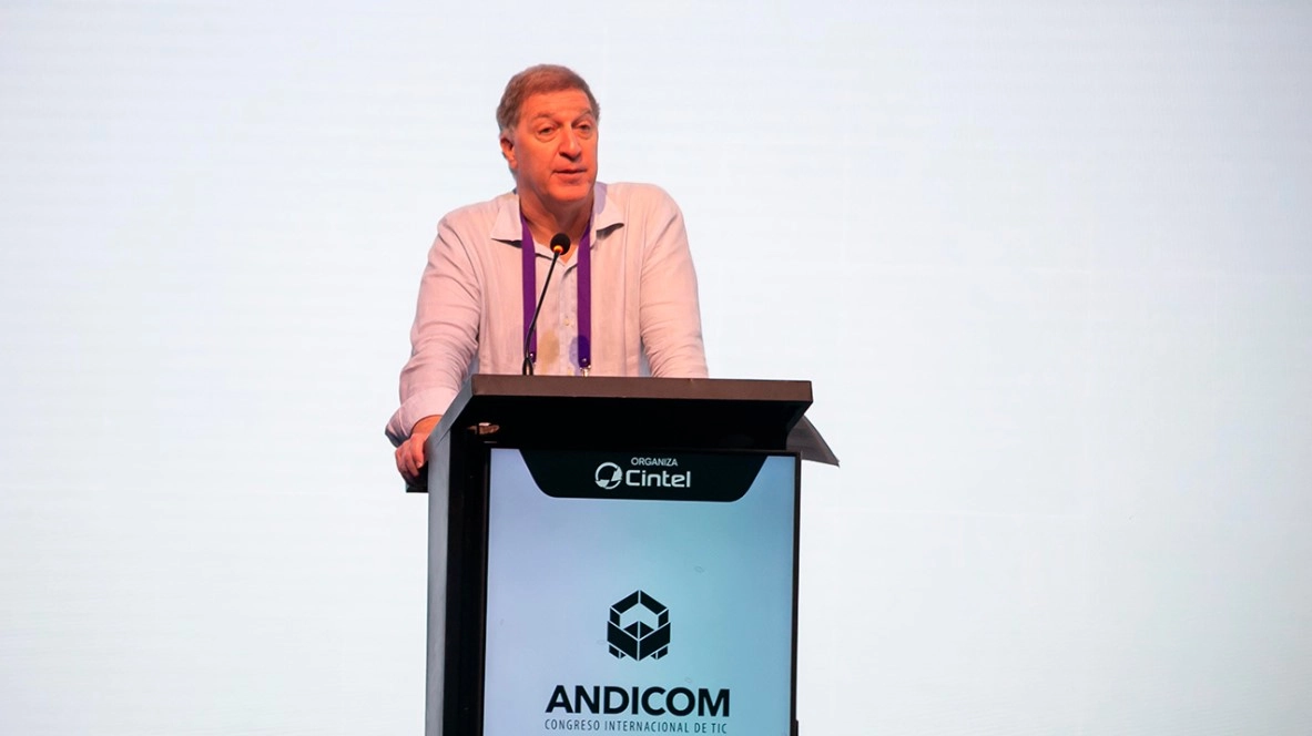 Colombia refuerza su seguridad digital y asuntos espaciales con la firma de seis alianzas en Andicom 2024