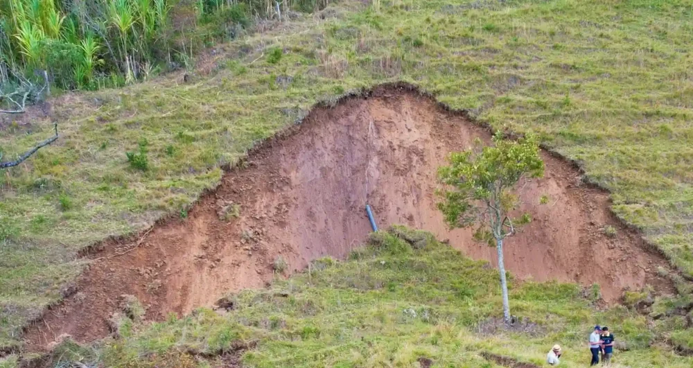 Más de 600 familias de Guática y Belén de Umbría recuperan el acceso al agua potable