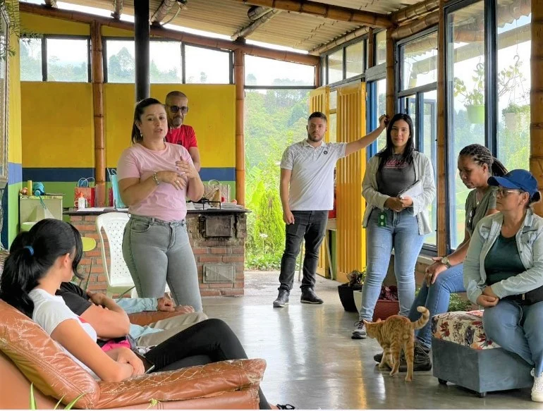 La Alcaldía de Dosquebradas capacitó a productores rurales en prácticas seguras de manipulación de alimentos