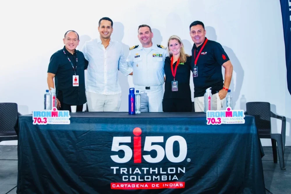 Cartagena se consolida como destino deportivo internacional con la segunda edición del Triatlón 51.50
