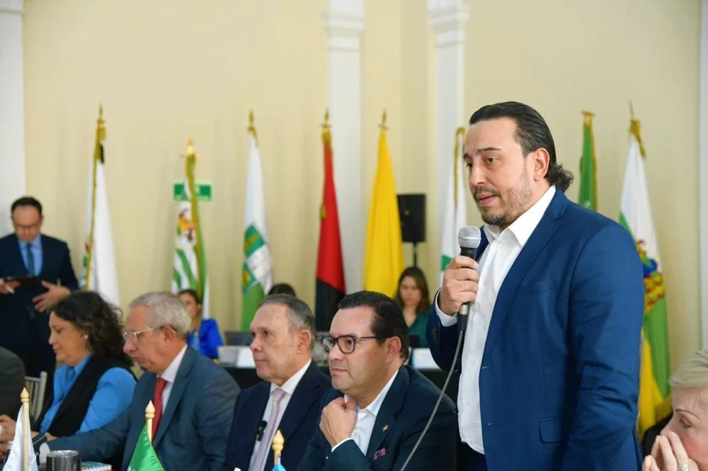 Gobernador Juan Diego Patiño hizo un llamado al Congreso de la república a priorizar el desarrollo regional más allá de las diferencias políticas