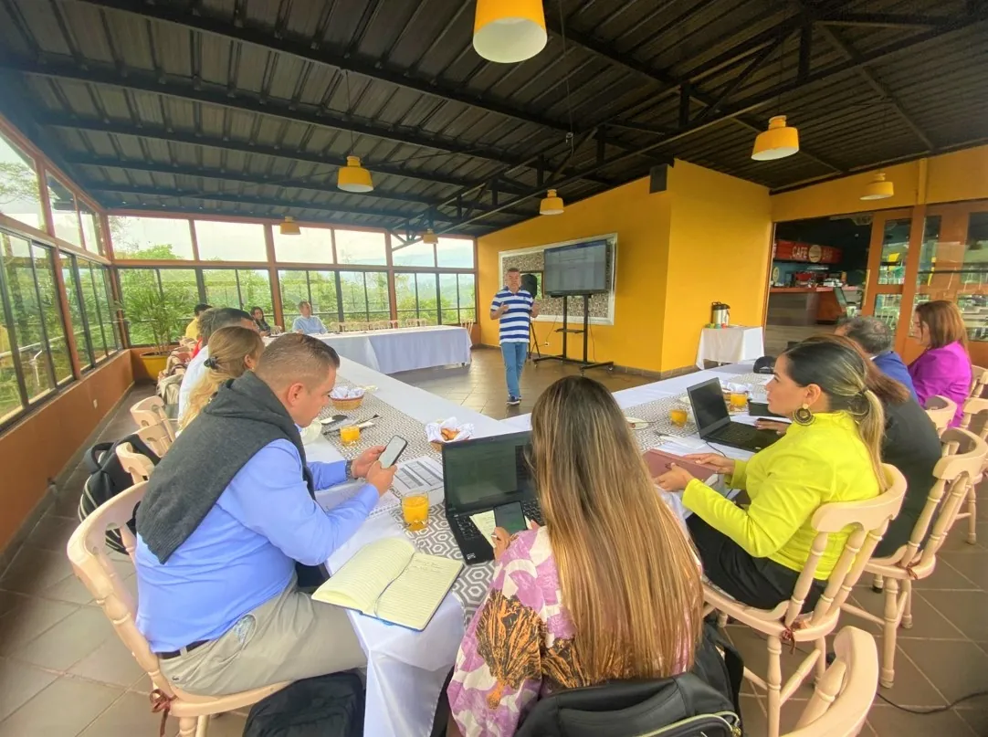 Dosquebradas fortalece alianzas con Bancos para impulsar proyectos estratégicos del municipio