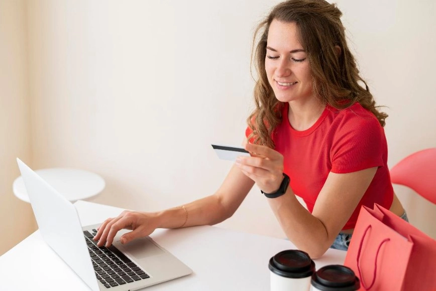 Comprar moda en línea: ¿Cómo lo perciben las consumidoras?