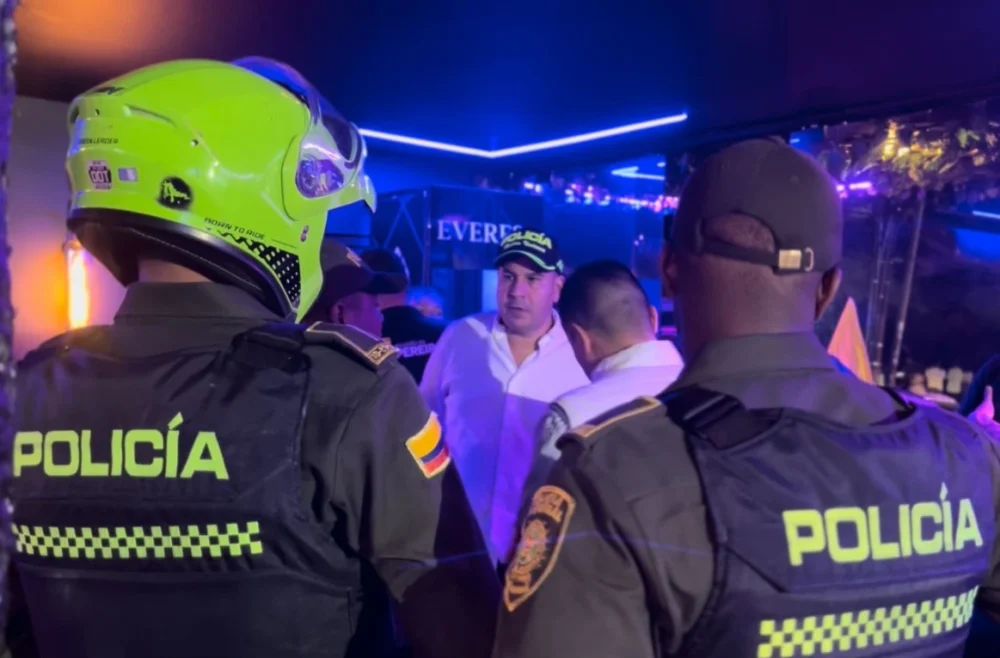 Discoteca en la Circunvalar fue cerrada por permitir ingreso de menores de edad y venderles  licor