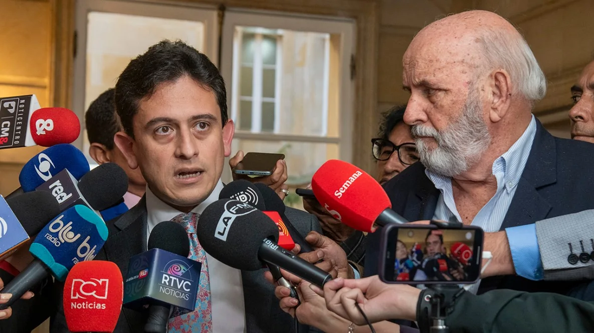 Gobierno Nacional y la industria siderúrgica acuerdan crear una planta de aceros planos y la producción de acero verde