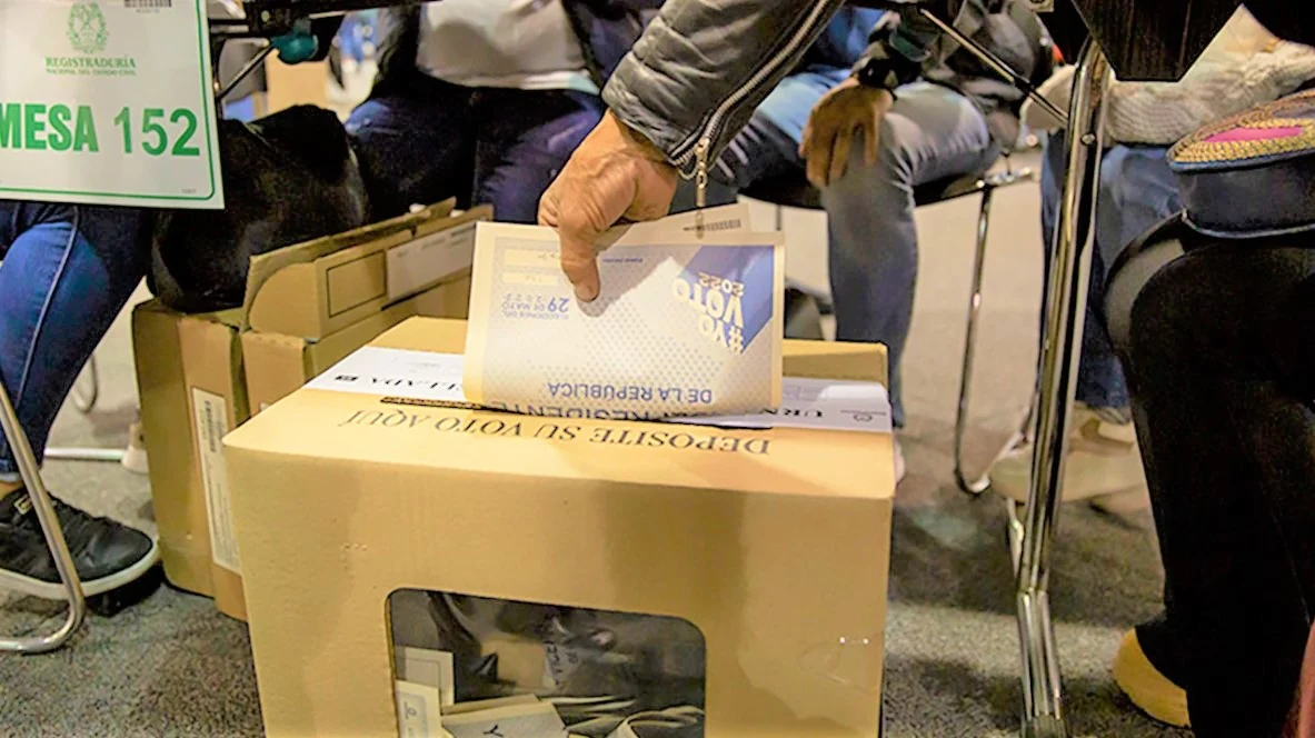 Gobierno radicó en el Congreso de la República el proyecto de reforma política y electoral