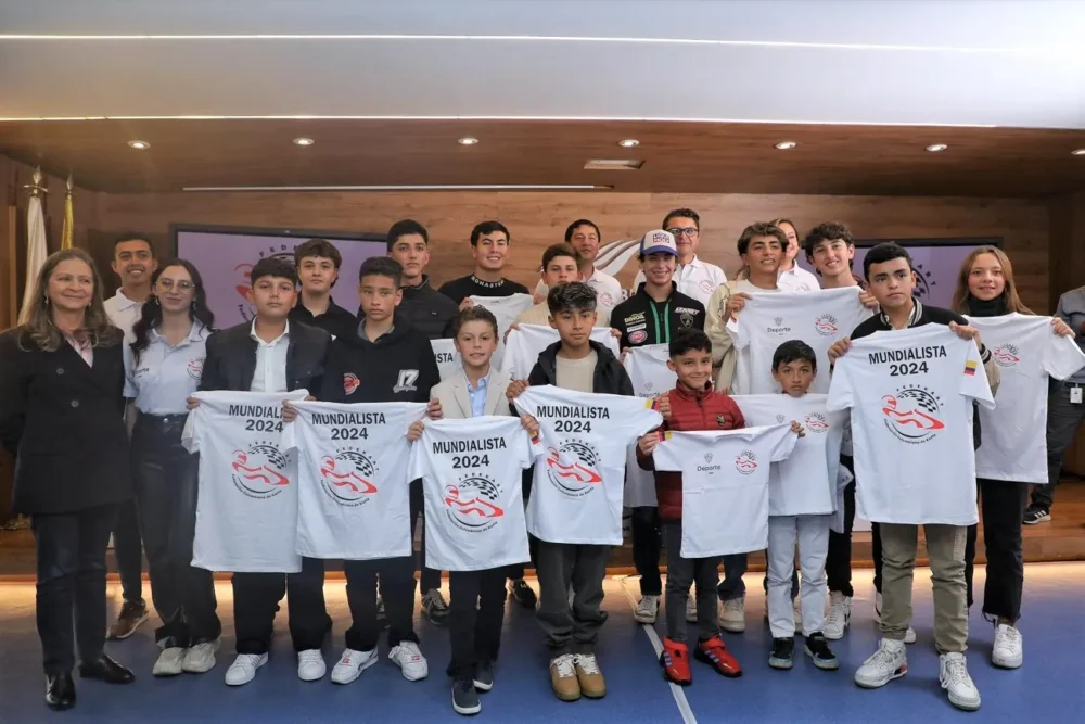 20 pilotos colombianos representarán al país en campeonatos mundiales de karting en Italia y Las Vegas