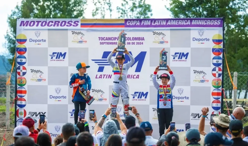 Con solo 9 años, el risaraldense Joaquín Botero se convierte en campeón latinoamericano de motocross