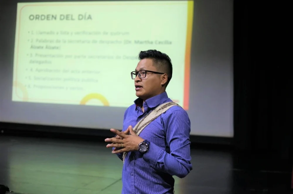 Pereira refuerza el apoyo a comunidades indígenas con nuevas políticas públicas