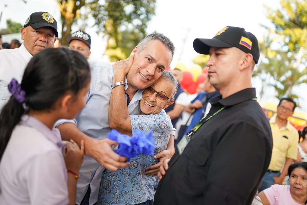 El programa “Alcalde en mi Barrio» reunió a más de 600 personas en la comuna San Joaquín