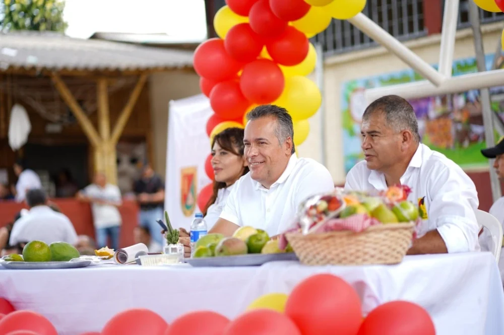 Más de 300 personas recibieron al Alcalde de Pereira en su visita al corregimiento La Estrella-La Palmilla