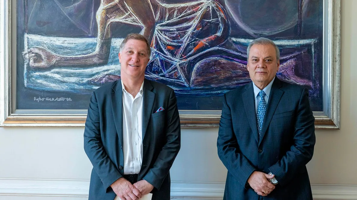 Presidencia y Cámara de Comercio de Bogotá firman alianza para potenciar habilidades digitales en la economía popular