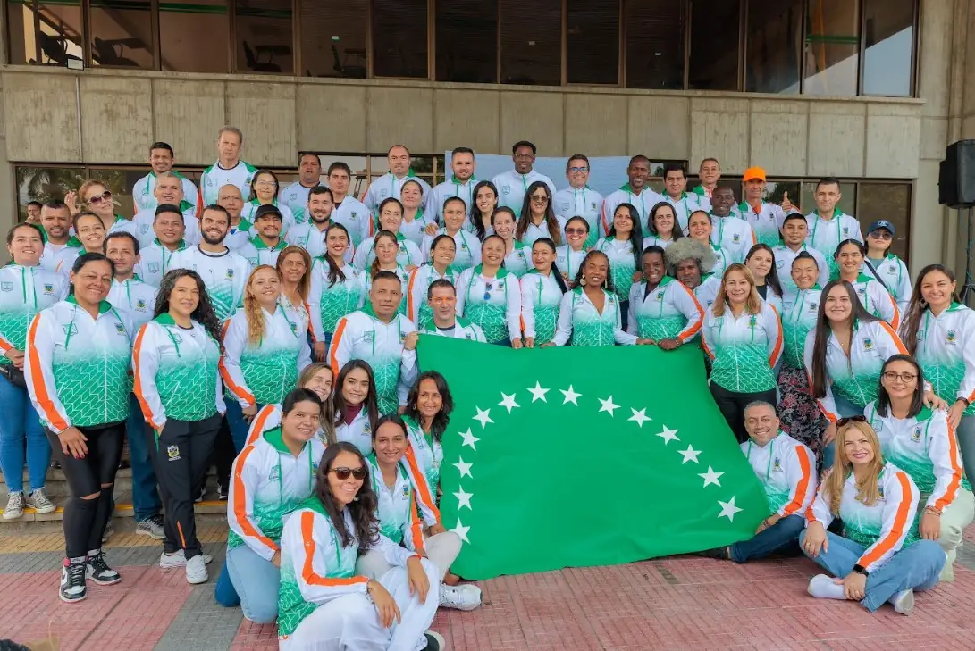 Docentes de Risaralda recibieron los uniformes para competir en los Juegos Nacionales del Magisterio 2024