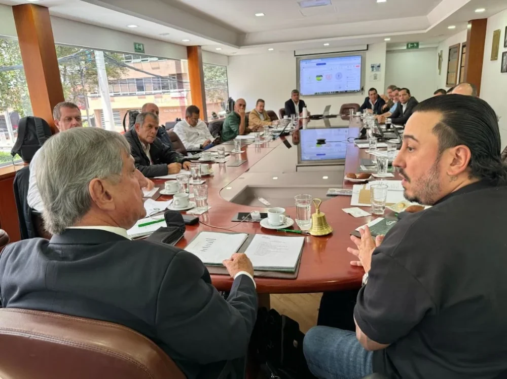 Gobernador gestiona sede de Feria Asocebú 2025