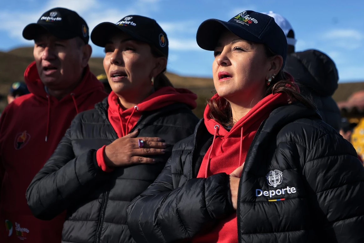 El Fuego Deportivo de los I Juegos Nacionales Juveniles recorre el Eje Cafetero y enciende el espíritu deportivo en Colombia
