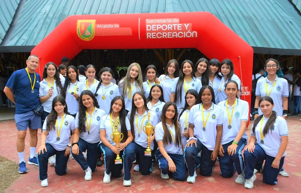 Gran desempeño de Pereira en los Juegos Intercolegiados 2024: ¡250 atletas van a la fase departamental!
