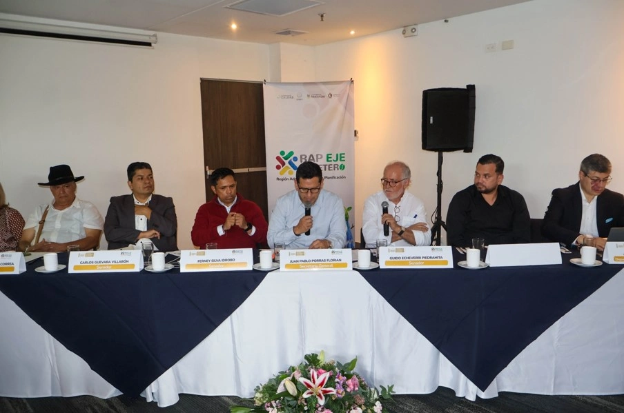 En pereira sesionó comisión de ordenamiento territorial del senado