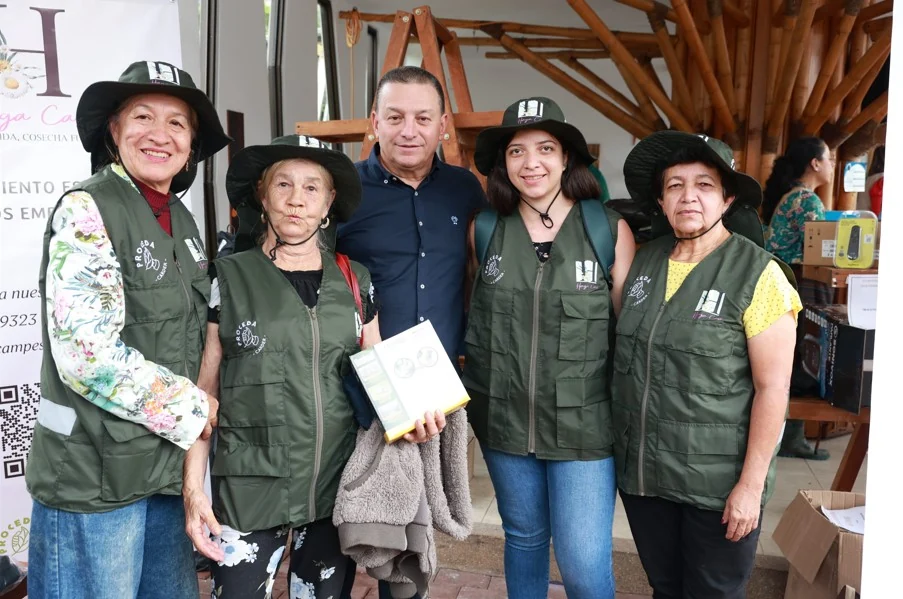 La CARDER entrega materiales de apoyo a los Proyectos Ciudadanos de Educación Ambiental (PROCEDAS) de Risaralda