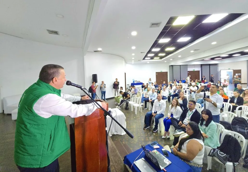 La CARDER lidera el V Foro ¿Hacia dónde vamos en Risaralda con el cambio climático?