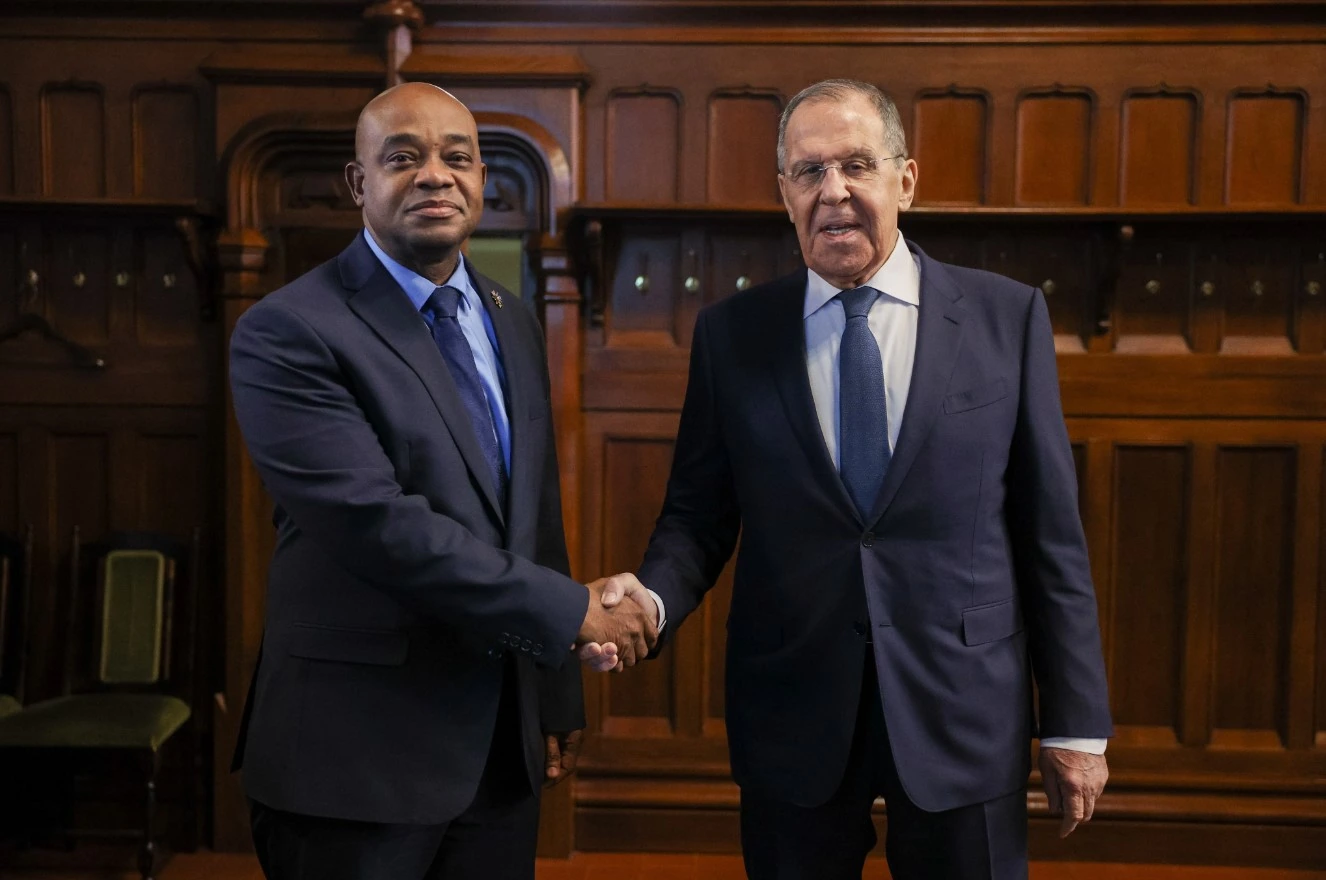 Colombia ofrece su apoyo para diálogos de paz en guerra entre Rusia y Ucrania