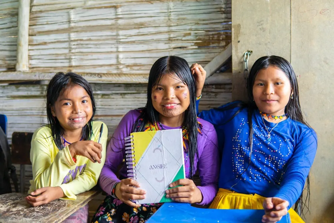 La comunidad embera celebra el sueño cumplido: nace la Institución Educativa Êbêrâ Kîrîsia-Dee