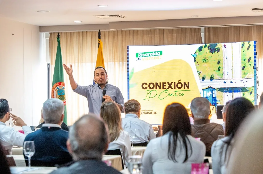 Gobernador presentó logros de su primer año de gestión en encuentro con empresarios y líderes gremiales