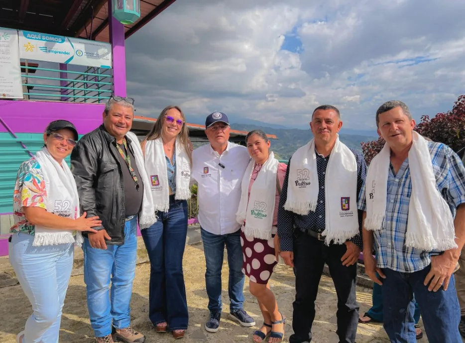 El alcalde Roberto Jiménez anunció aumento de honorarios para los Ediles de Dosquebradas en el 2025