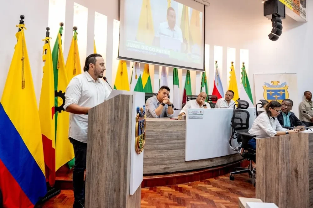 Gobernador Juan Diego Patiño felicita a la nueva mesa directiva de la Asamblea Departamental de Risaralda para el periodo 2025