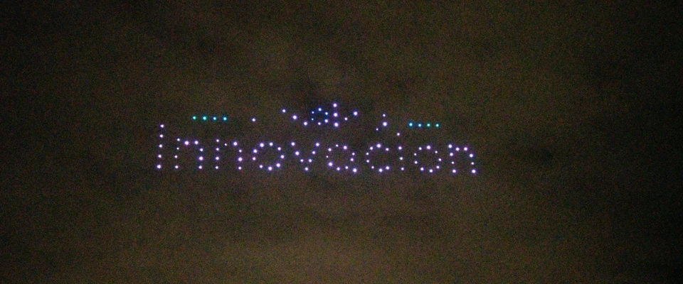 Más de 25.000 personas disfrutaron, de manera presencial y virtual, de Colombia 4.0, que cerró con un show de drones