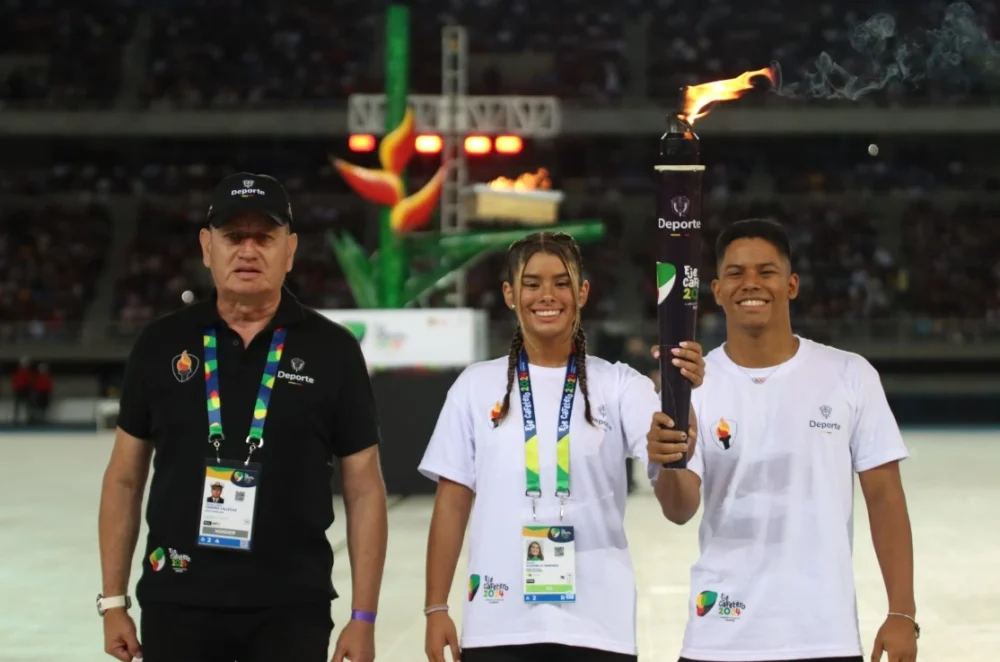 Inauguración de los I Juegos Nacionales Juveniles en Colombia: un desfile histórico en Pereira marca el inicio de una nueva era en el deporte juvenil