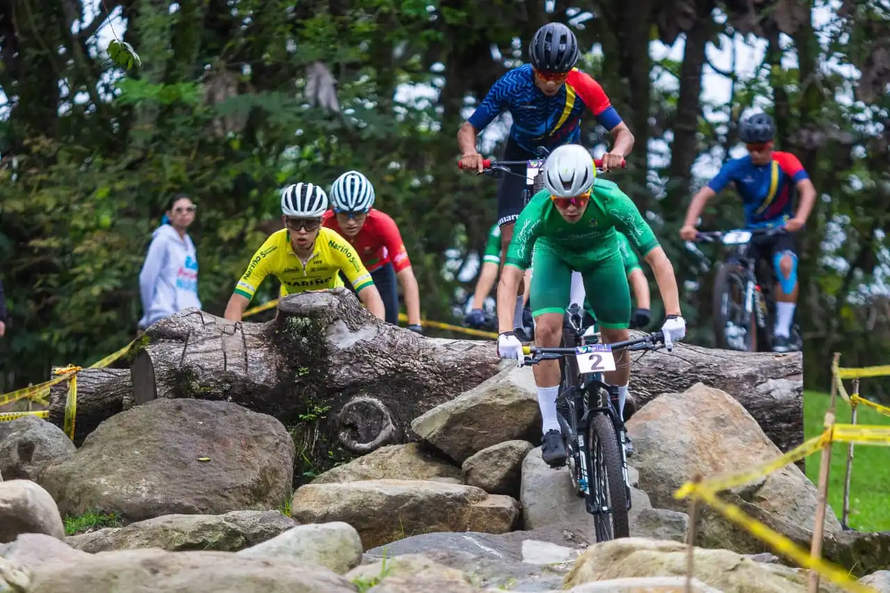 Samuel Calderón brilló en Armenia con la octava presea dorada por Risaralda ‘Casta de Campeones’