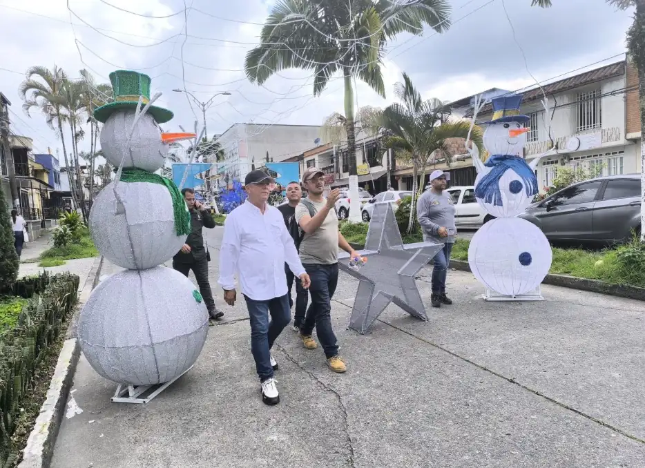 Roberto Jiménez, el primer alcalde que ‘ilumina’ a Dosquebradas en Navidad