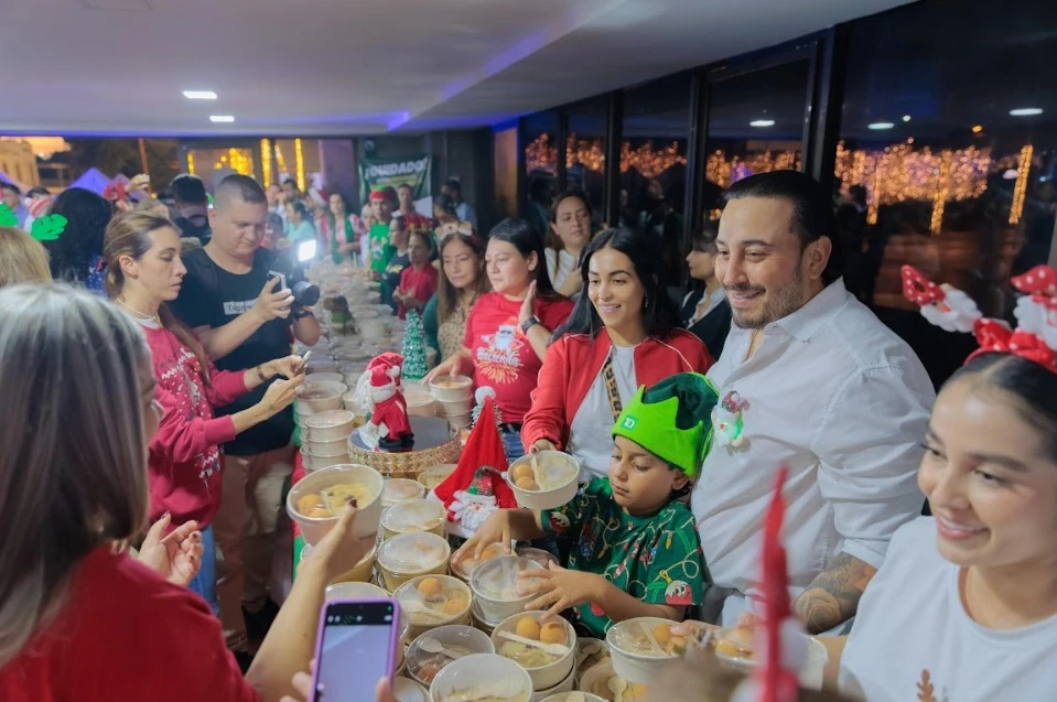 Mensaje de unión familiar y respeto por los animales en el Pregón Navideño de la Gobernación