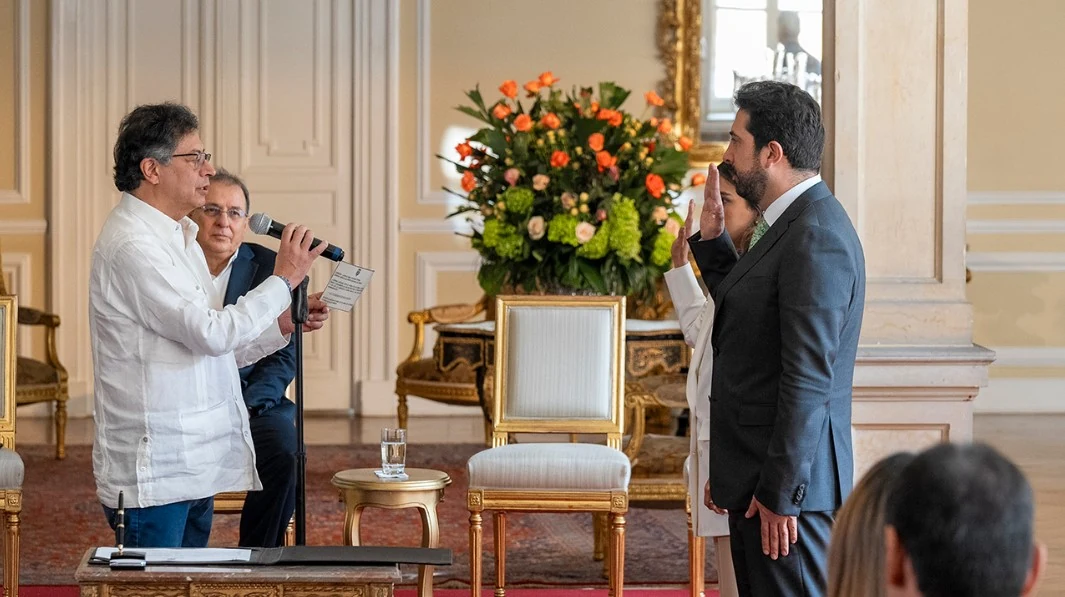 Fortalecer producción en industria y agro, reducir dependencia del petróleo y diversificar aliados comerciales, la hoja de ruta del nuevo MinHacienda