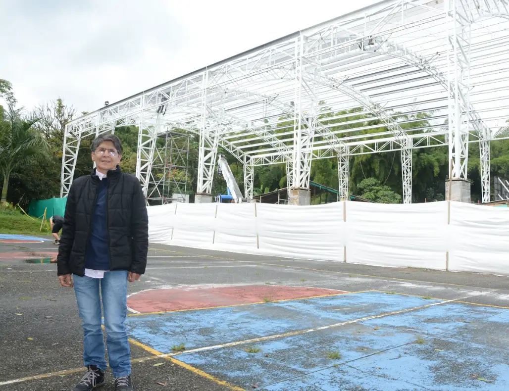 Gobernación de Risaralda adelanta trabajos en 12 canchas múltiples que tendrán su respectiva cubierta