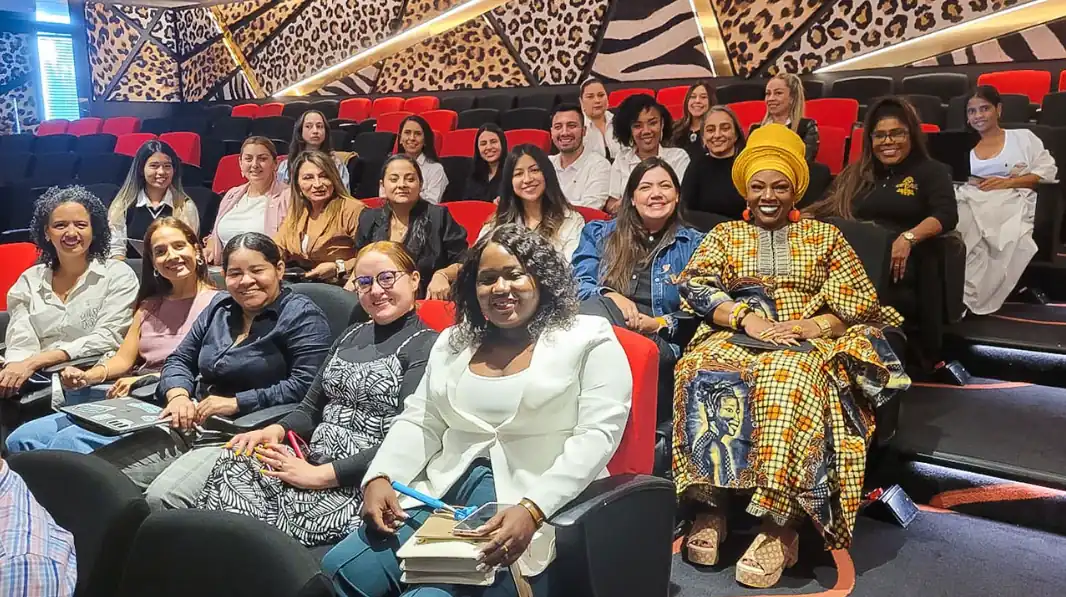 Con una inversión de más de $19.000 millones, 140 empresas colombianas lideradas por mujeres podrán exportar a África