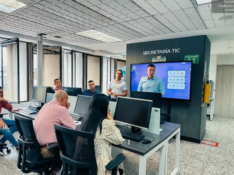 Aún hay cupos en SENATIC, un programa respaldado por la Gobernación de Risaralda