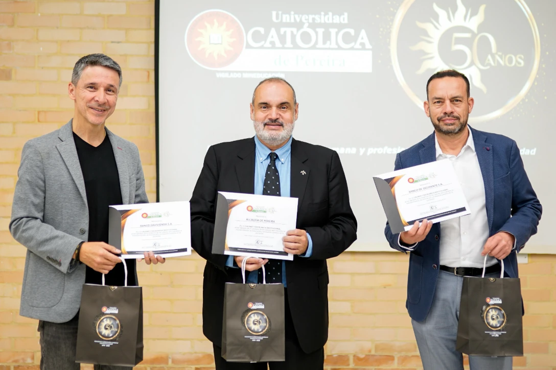 Alcaldía de Pereira recibió reconocimiento por su aporte a la educación superior