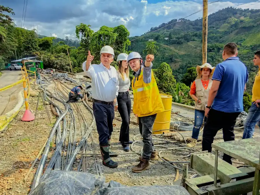 La Gobernación de Risaralda reporta un avance del 79 % en las obras de la vía Pereira -Marsella