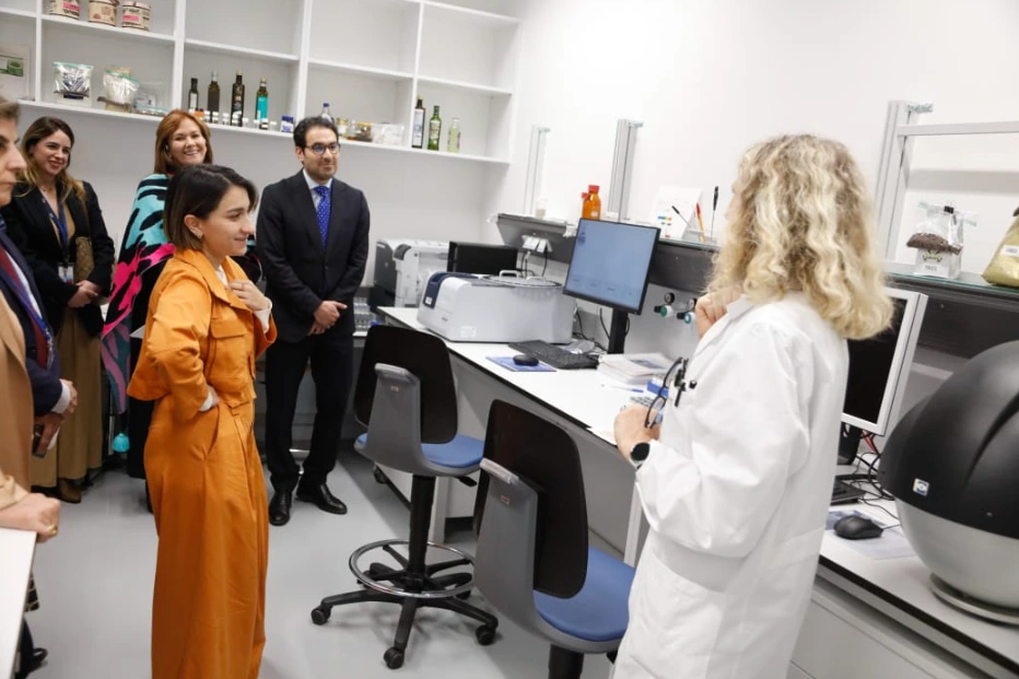 Colombia y Organismo Internacional de Energía Atómica (OIEA) estudiarán usos industriales de la hoja de coca