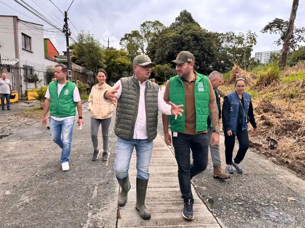 Basuras causan graves inundaciones en Dosquebradas