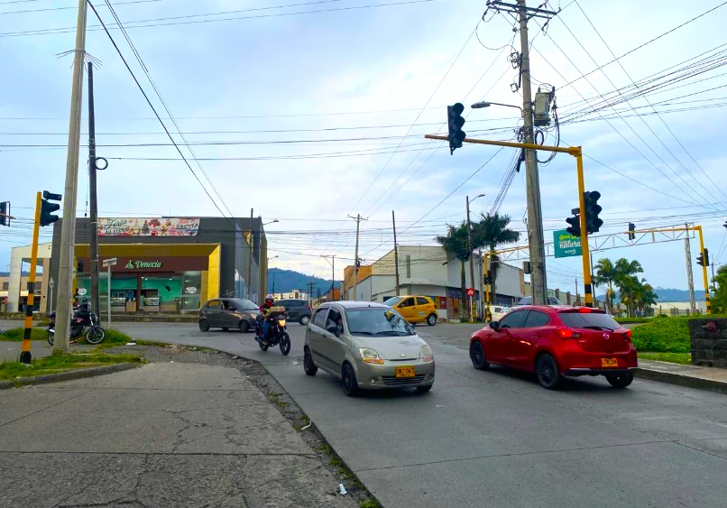 Tránsito de Dosquebradas retirará los semáforos en la intersección de La Macarena