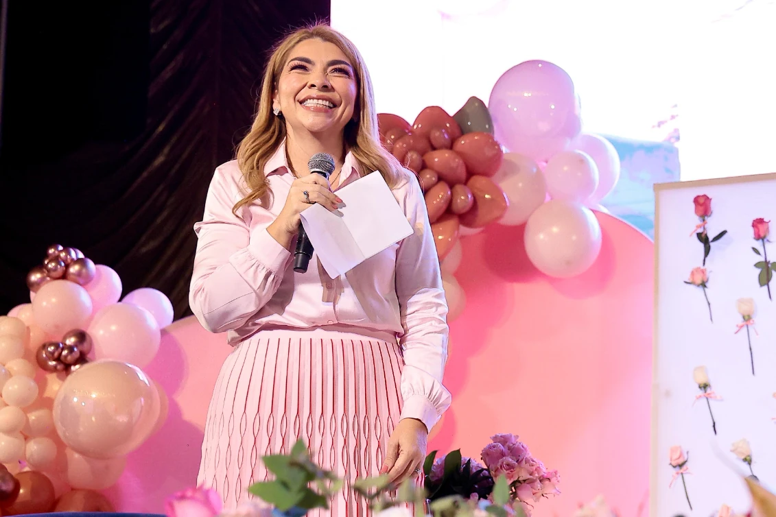 Con la ‘Fiesta Rosa’, se exaltó a las pereiranas en el marco del Día de la Mujer