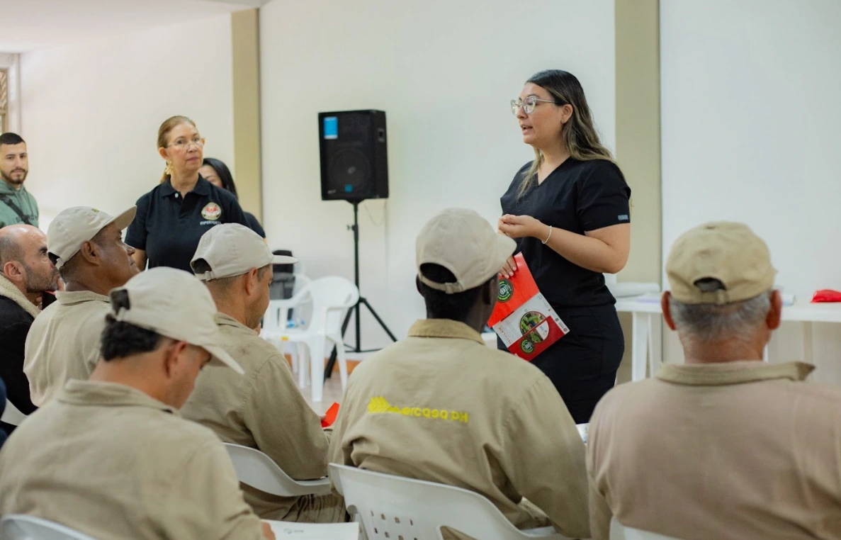 Investigación conjunta de Gobernación y U. Libre busca transformar residuos orgánicos
