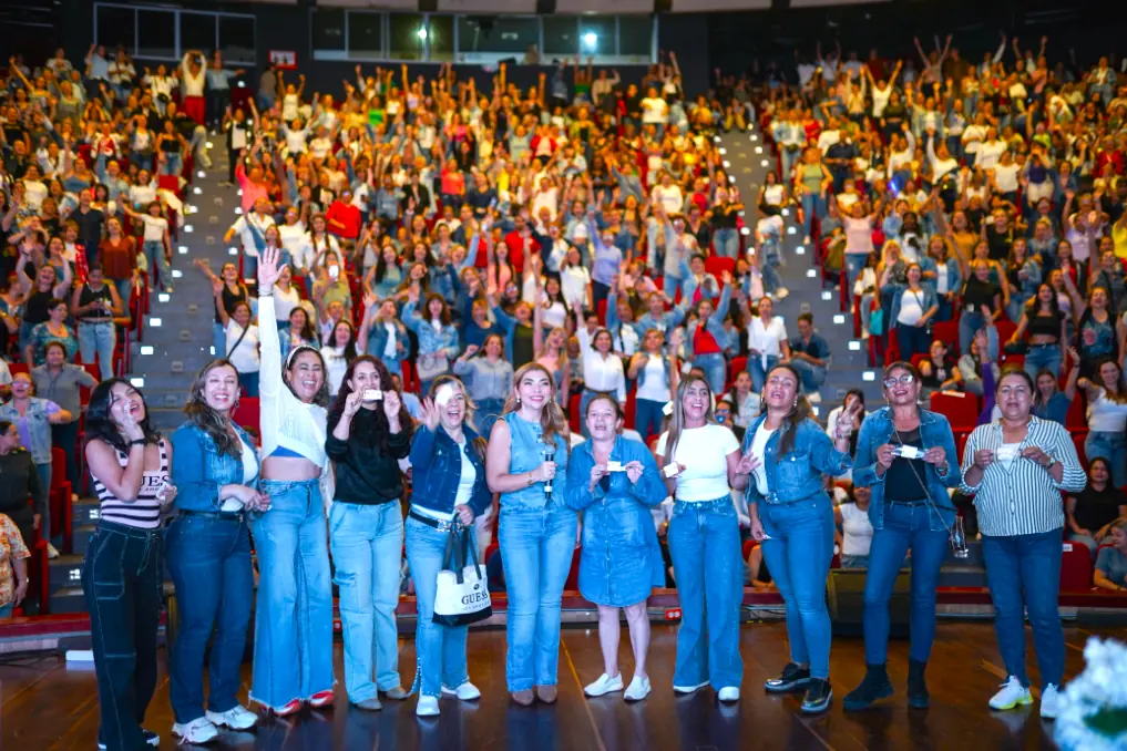 Pereira se vistió de confianza, seguridad y valentía en el Women Jeans Day