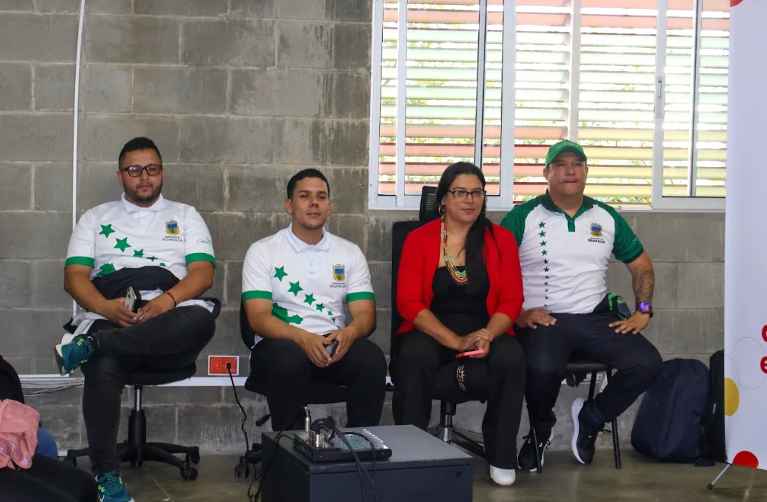 Gobernación y Ministerio del Deporte capacitan a docentes para los Intercolegiados