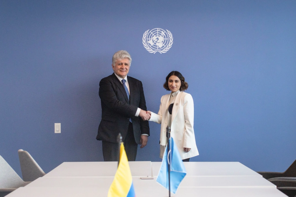 La Canciller Laura Sarabia y el Subsecretario Adjunto de la ONU para Europa, Asia Central y las Américas, Miroslav Jenča, se reunieron en Nueva York