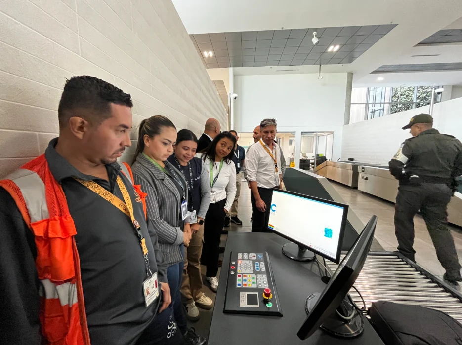 Aeropuerto Internacional Matecaña, ahora cuenta con un nuevo equipo de inspección de equipajes por rayos X