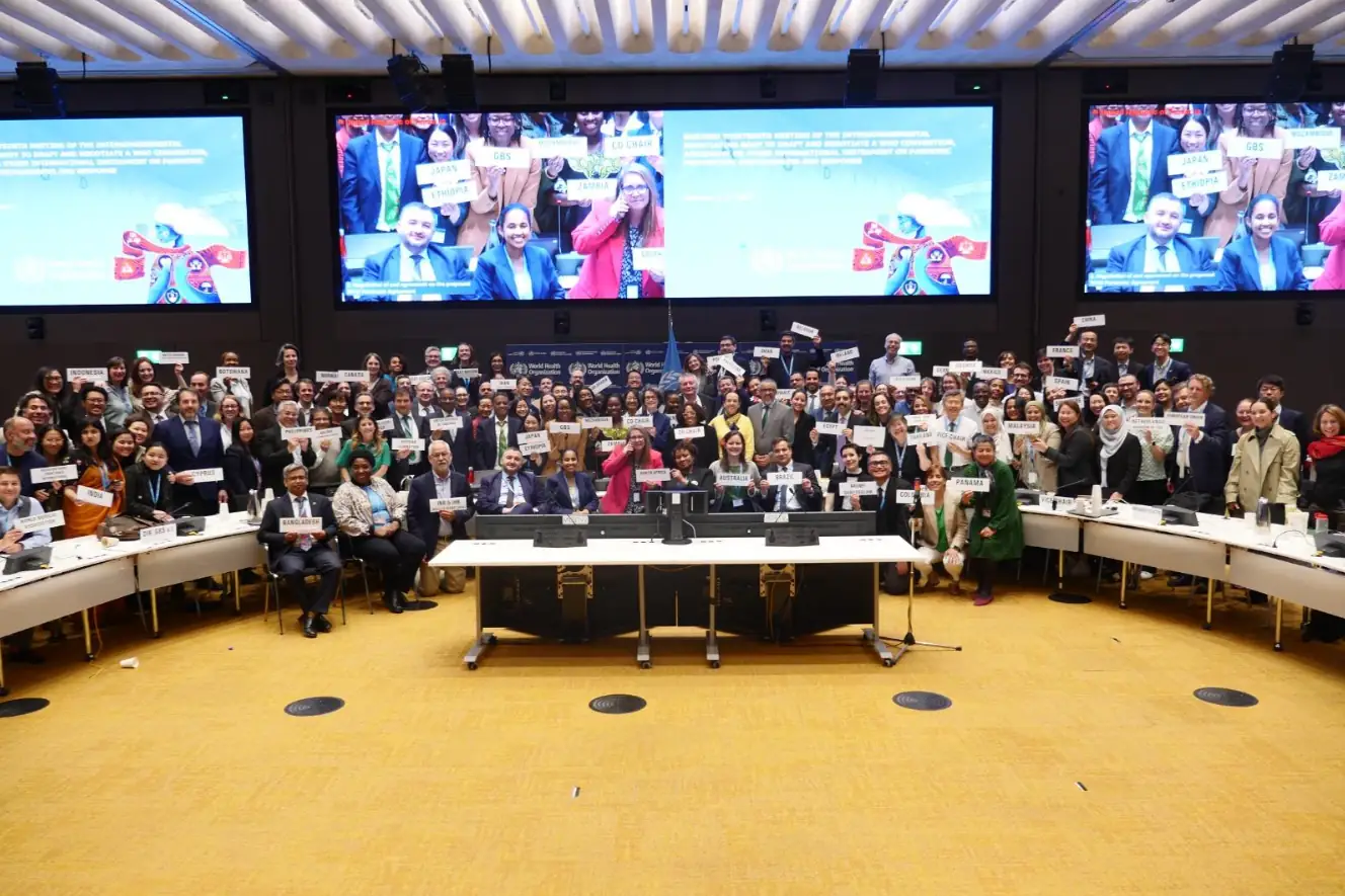 Colombia participa en la adopción del Acuerdo de Pandemias de la OMS